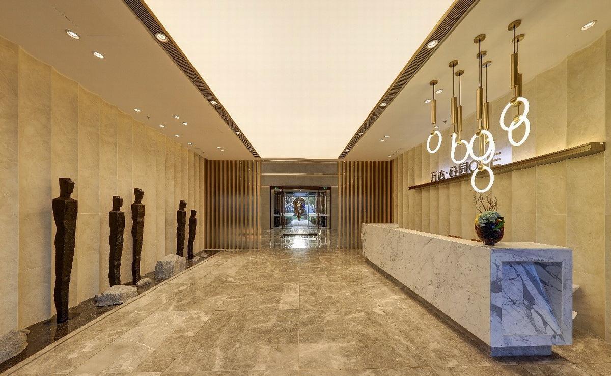 调整大小 展示中心大堂.jpg