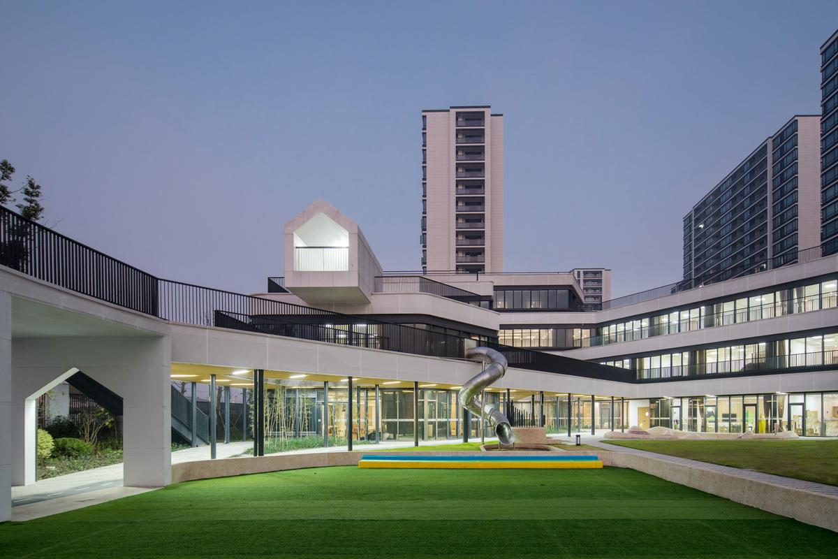 漂浮的乐园——杭州市海潮幼儿园 / GLA建筑设计