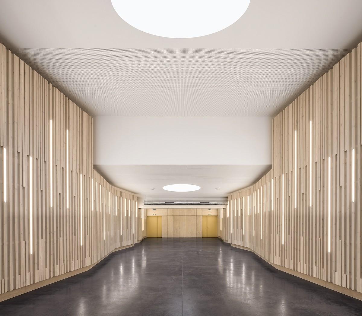 方圆之间的几何律动——Elancourt 音乐学校 / Opus 5 architectes