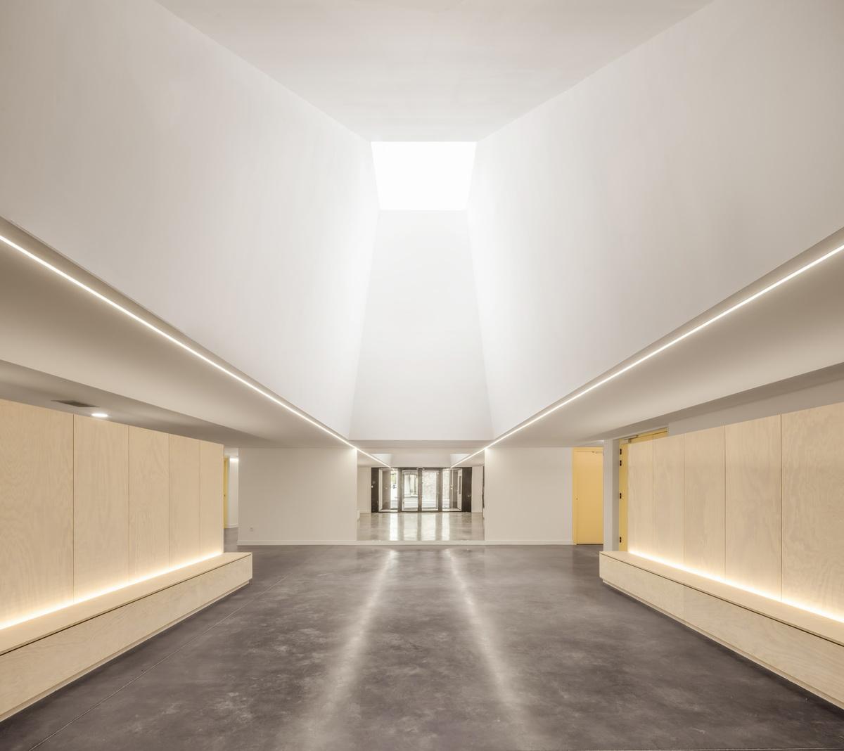方圆之间的几何律动——Elancourt 音乐学校 / Opus 5 architectes