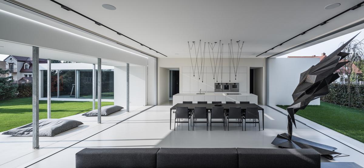 象限仪小屋，跟随太阳轨迹移动