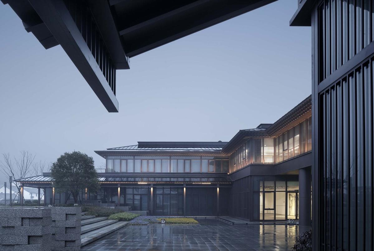 青石古镇，缕缕乡愁：枫桥经验陈列馆 / 浙江大学建筑设计研究院建筑九院