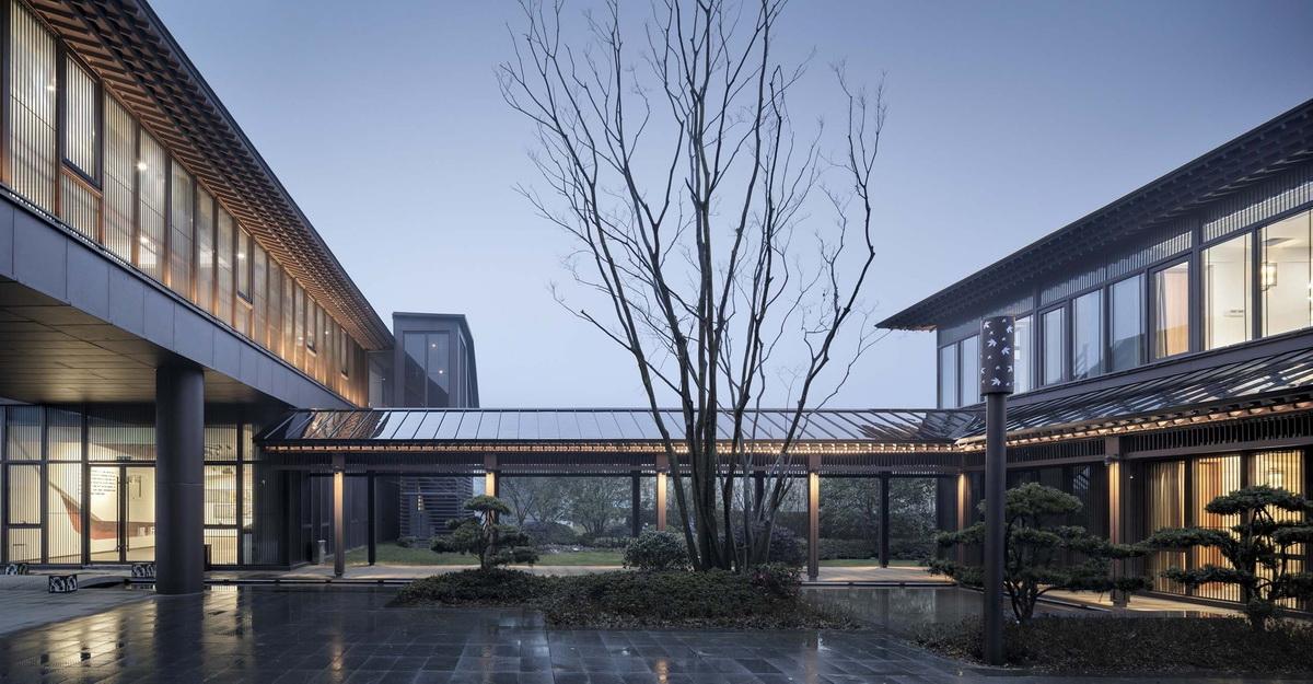 青石古镇，缕缕乡愁：枫桥经验陈列馆 / 浙江大学建筑设计研究院建筑九院