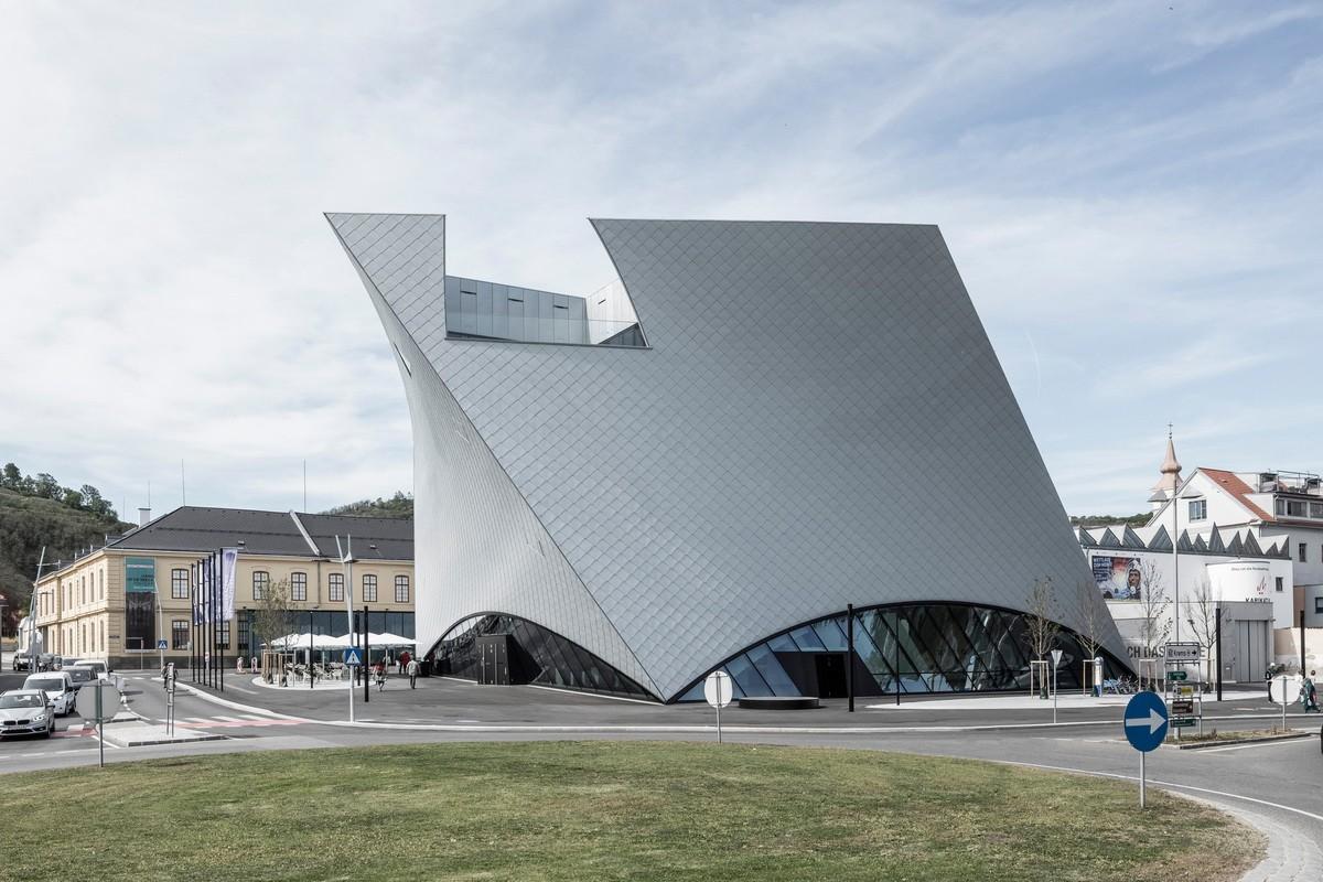 风中芭蕾，奥地利州立美术馆 / Marte.Marte Architects