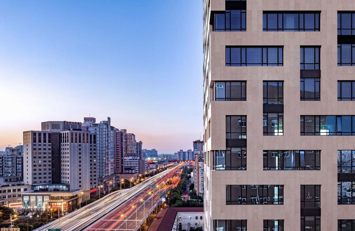 逸仙路公交停车场改建工程 / 同济大学建筑设计研究院