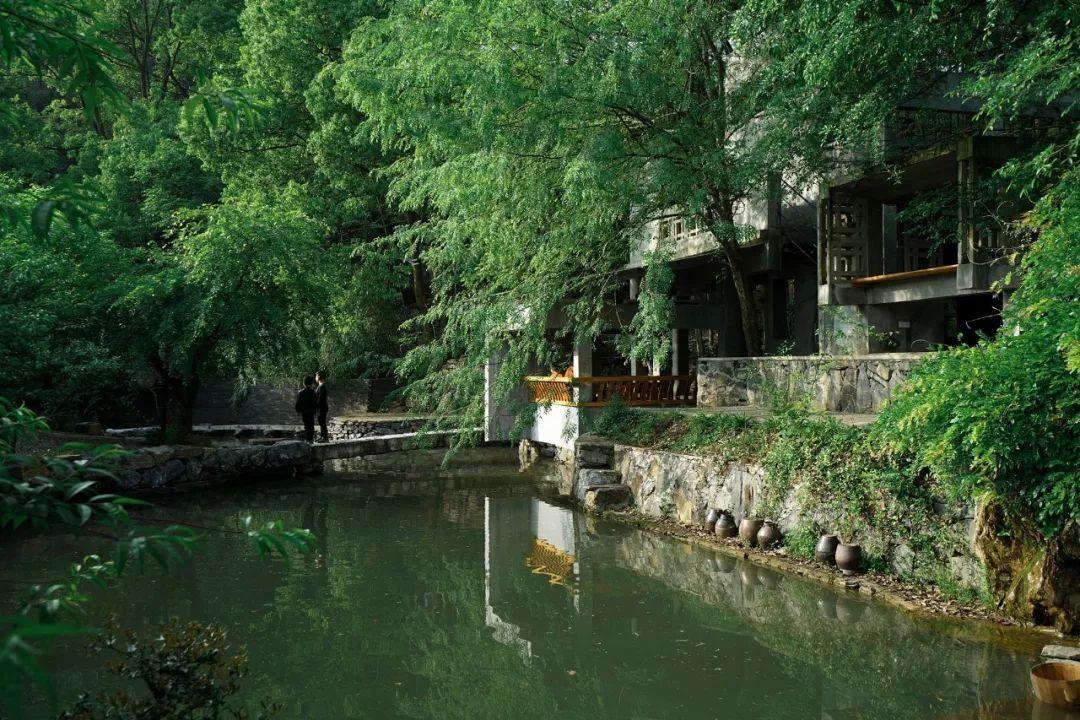 红砖美术馆之后，董豫赣在乡下建了座现代版“古典园林”