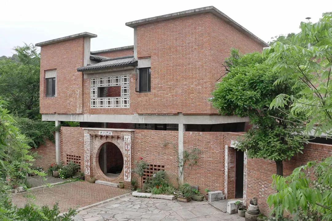 红砖美术馆之后，董豫赣在乡下建了座现代版“古典园林”