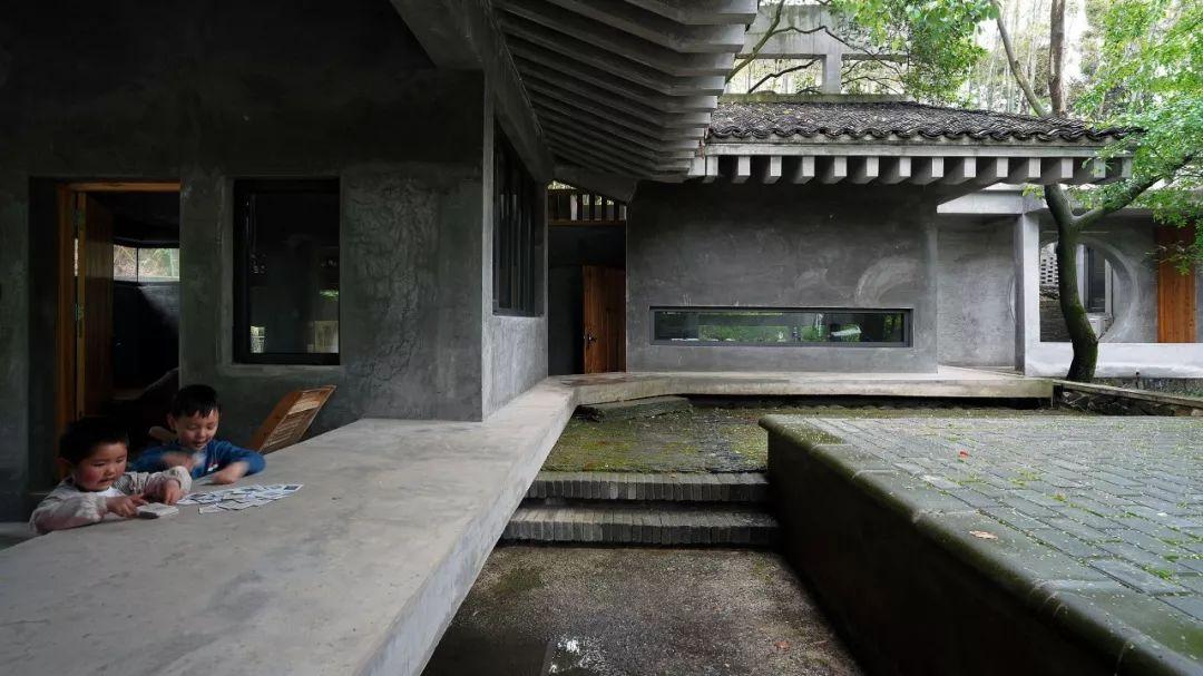 红砖美术馆之后，董豫赣在乡下建了座现代版“古典园林”