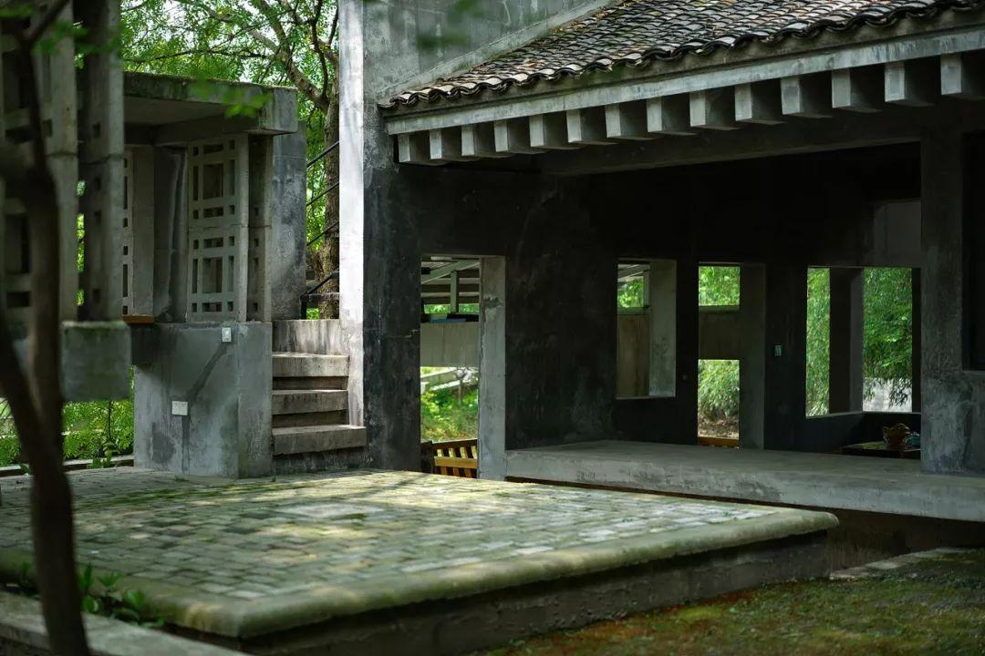 红砖美术馆之后，董豫赣在乡下建了座现代版“古典园林”