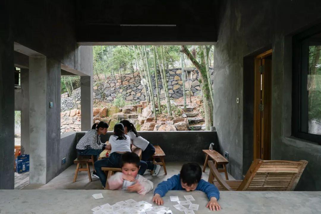 红砖美术馆之后，董豫赣在乡下建了座现代版“古典园林”
