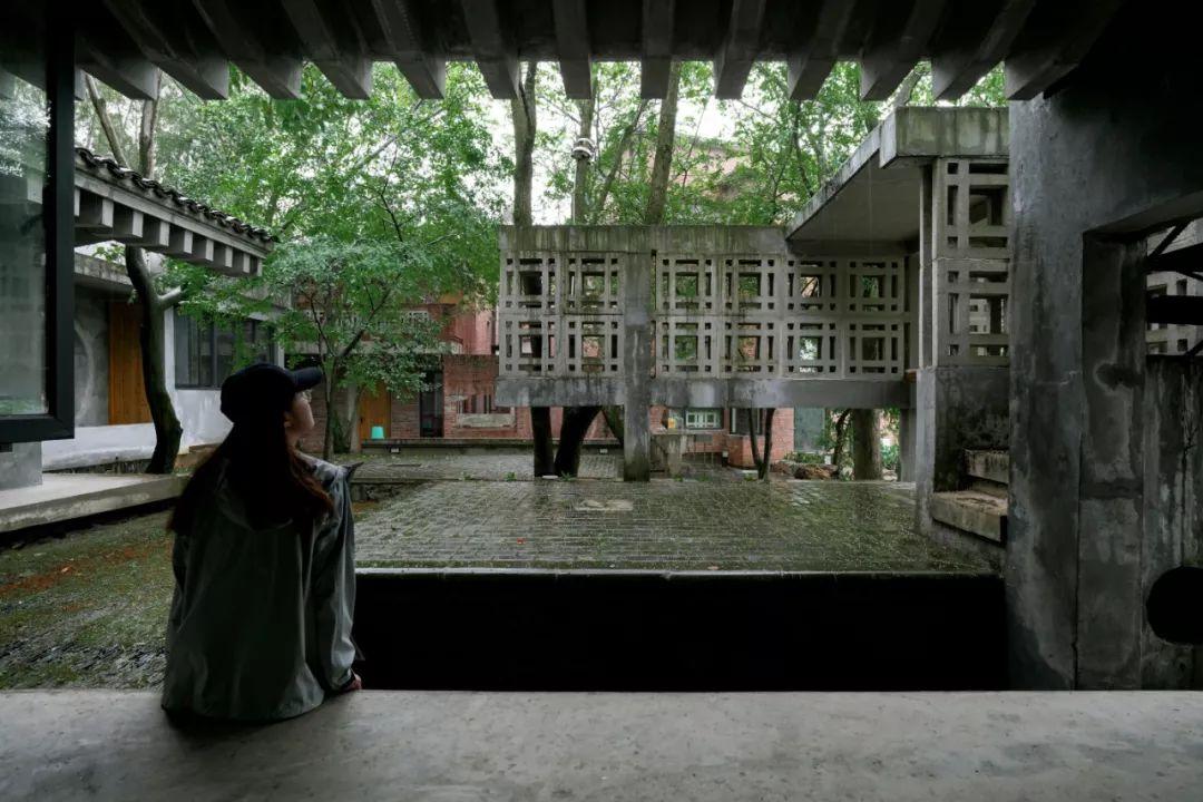 红砖美术馆之后，董豫赣在乡下建了座现代版“古典园林”