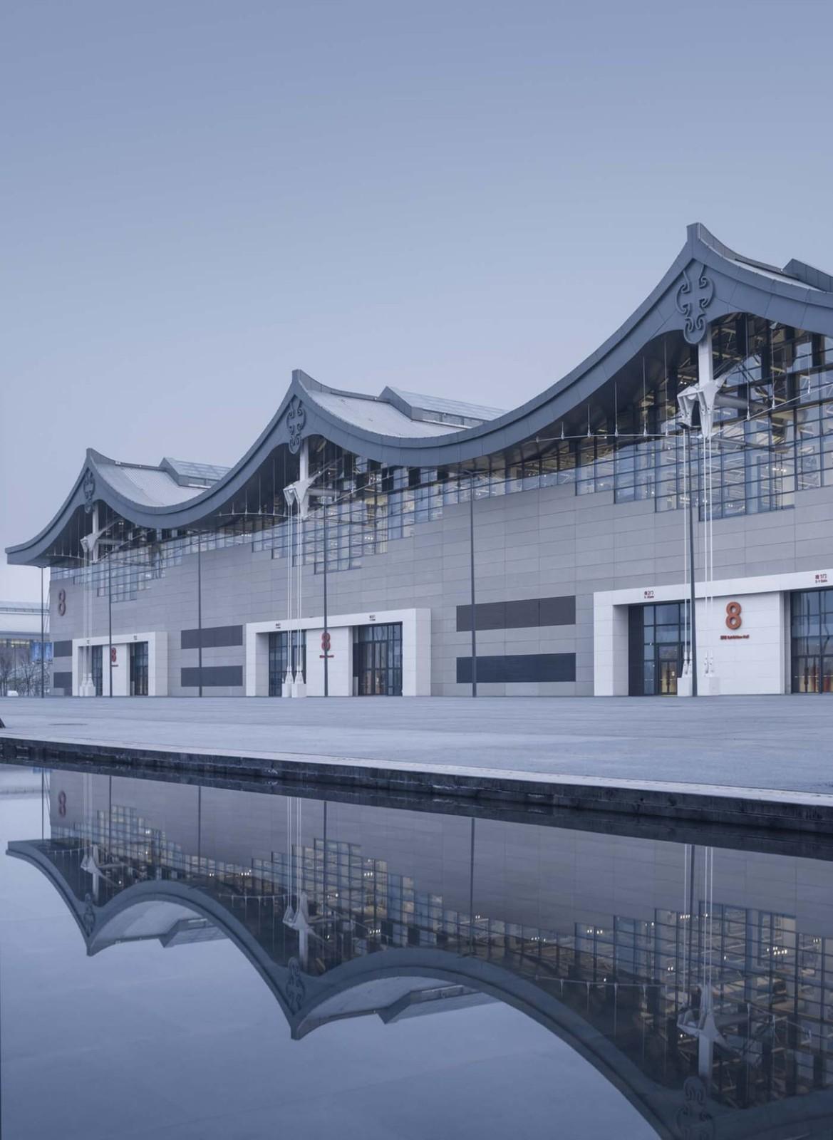 石家庄国际会展中心，世界最大悬索结构展厅 / 清华大学建筑设计研究院