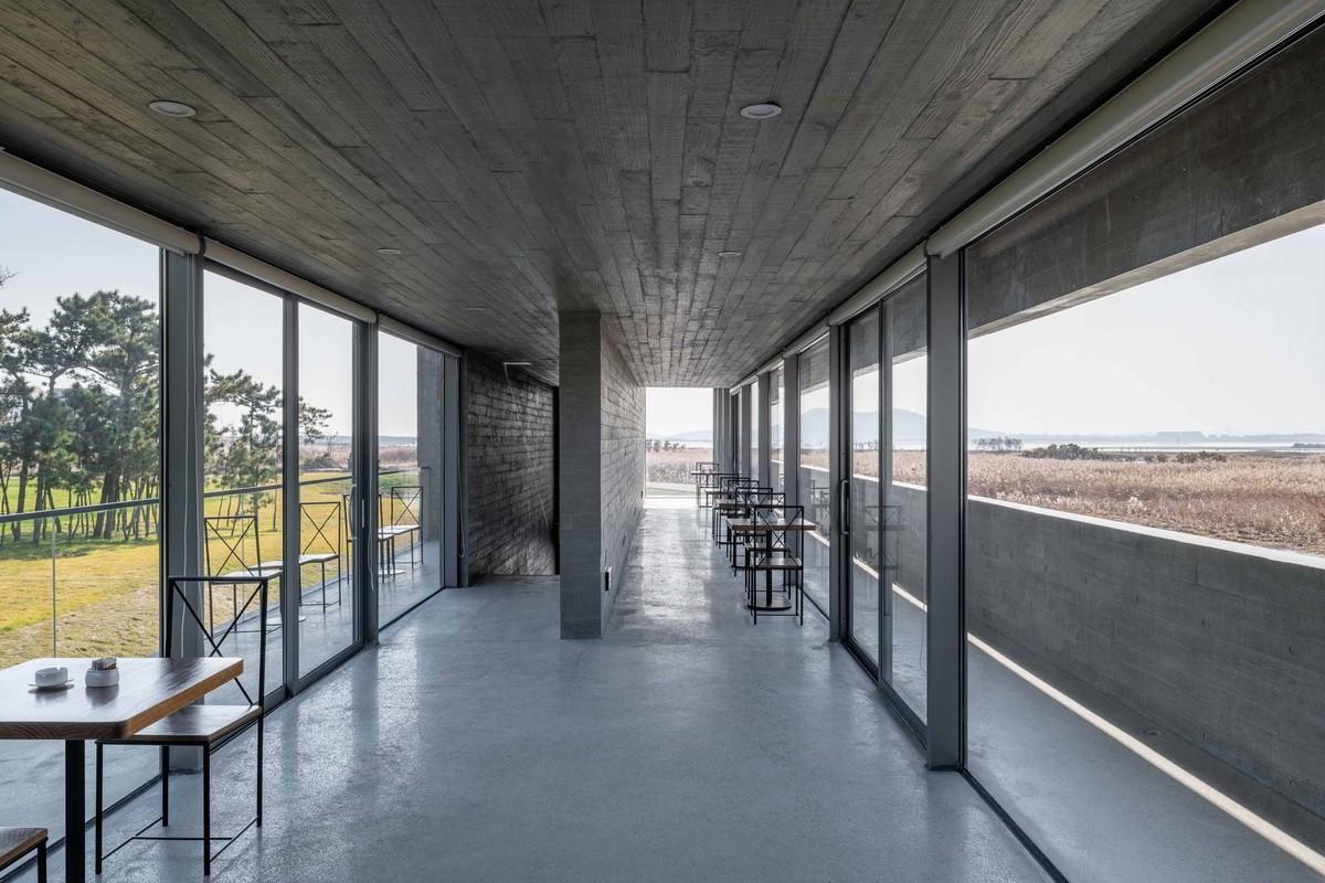 天鹅湖湿地公园景观廊及观鸟塔 / 迹·建筑事务所