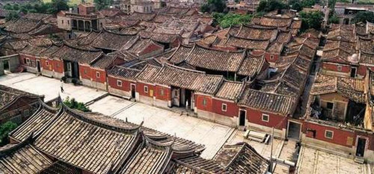 调整大小 12闽南大厝正门前空地——“埕”空间.jpg