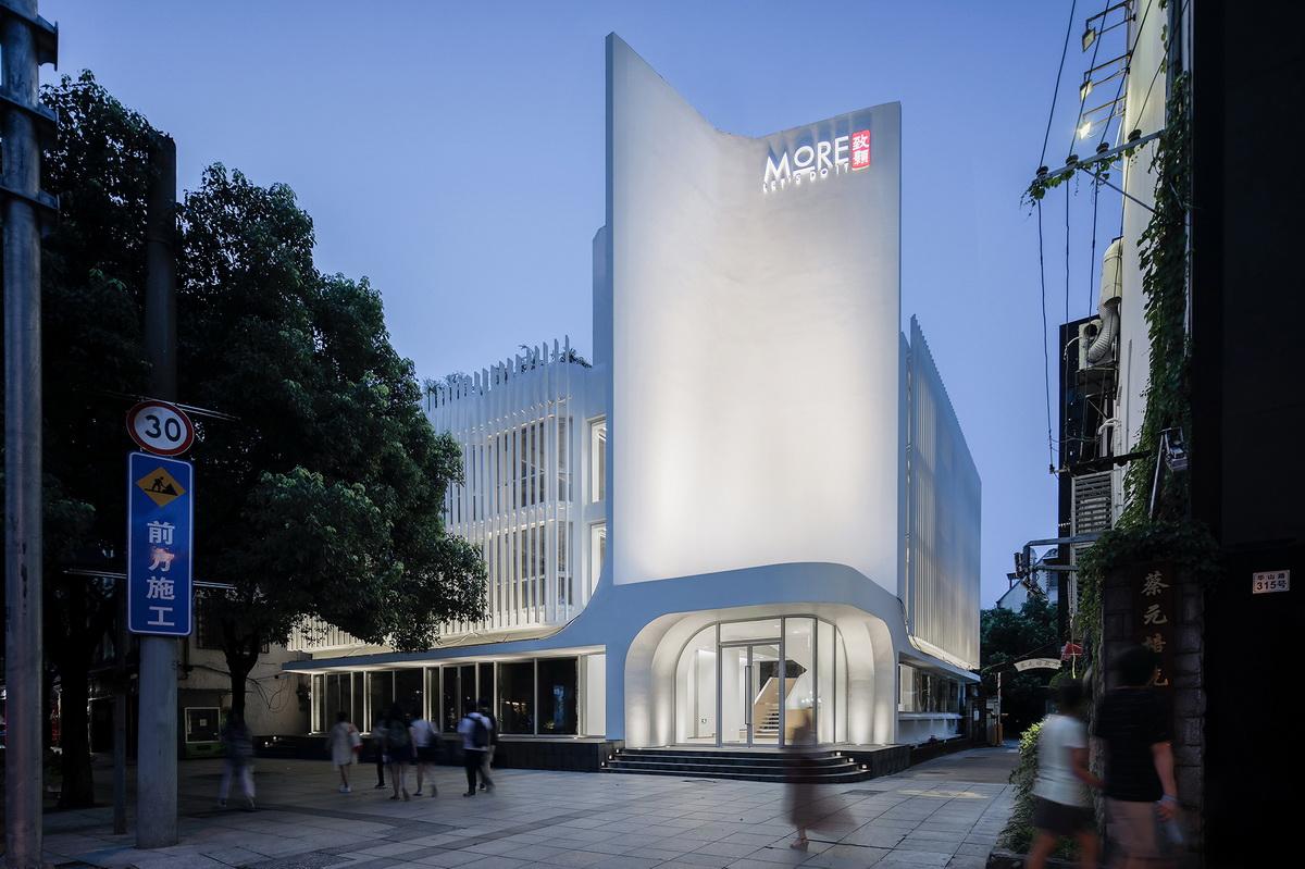 直面轻风,柔化的气场——静安商楼建筑更新 / ArchUnits|一栋设计工作室 - 建筑学院官方网站
