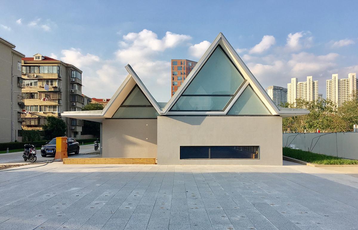 ▲喷泉广场看向法南餐厅，©江萌摄 View from the fountain plaza to the restaurant.jpg
