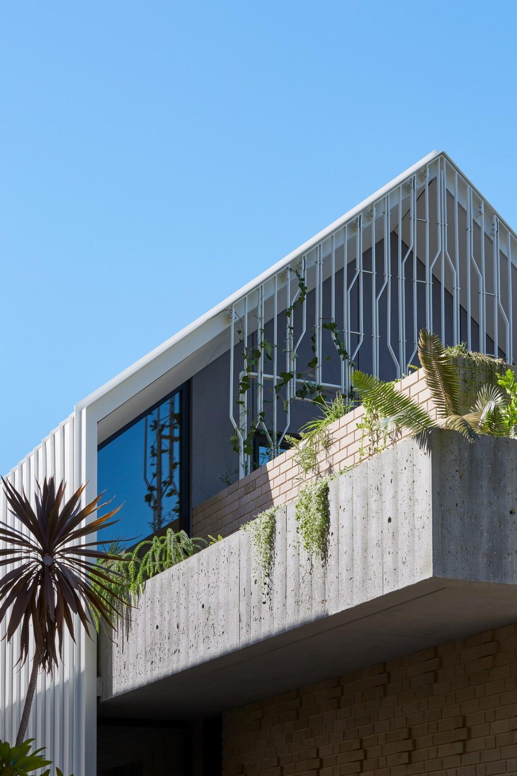 诗意地栖居：RZB 住宅 / Carrier and Postmus Architects