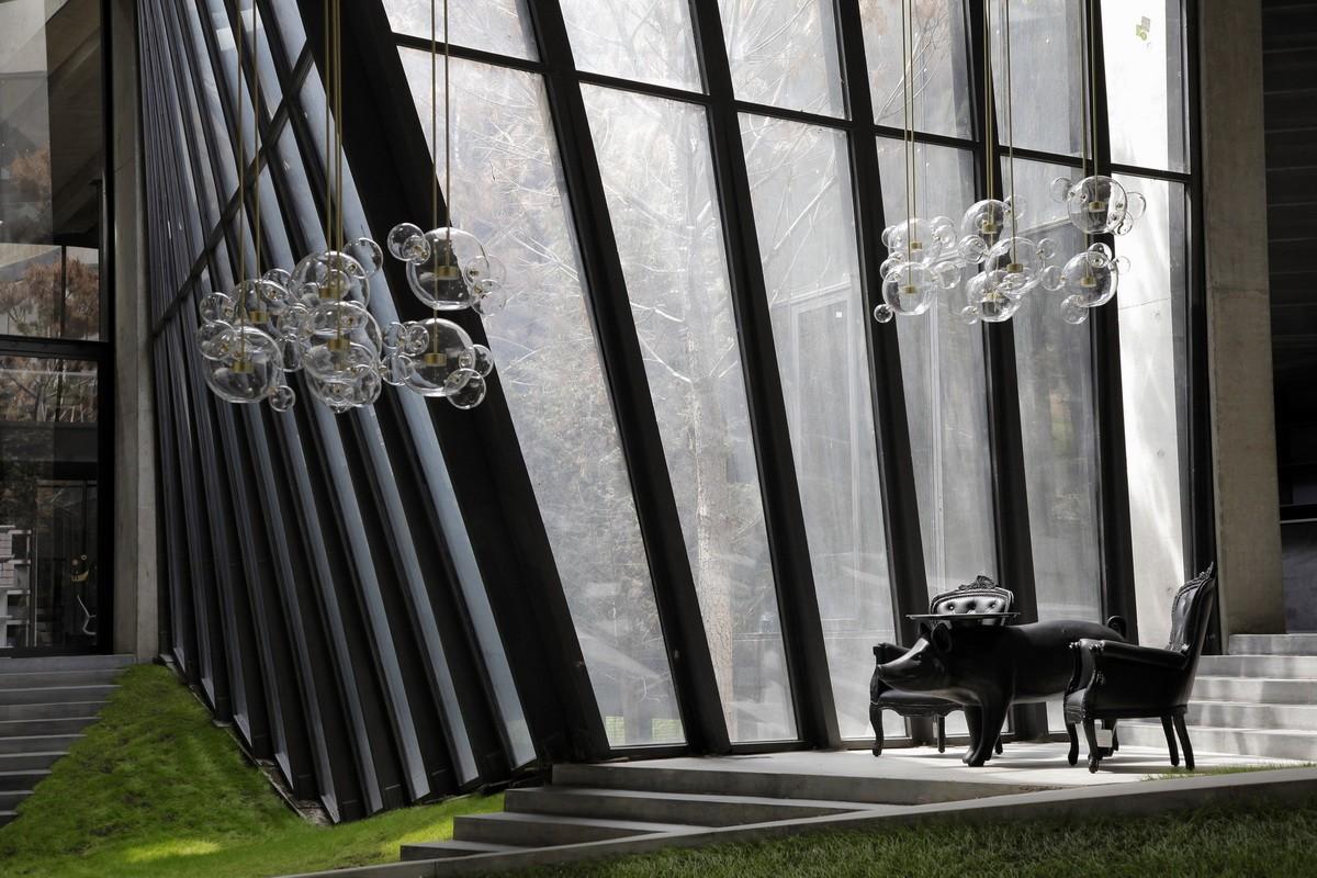 光影咖啡工厂，格鲁吉亚 ／Khmaladze Architects