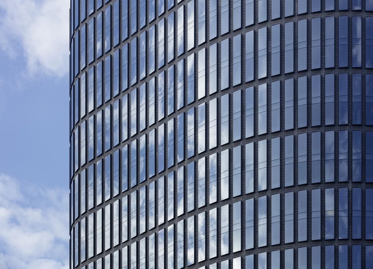 以一袭华丽的着装归来：杭州国大城市广场 / gmp