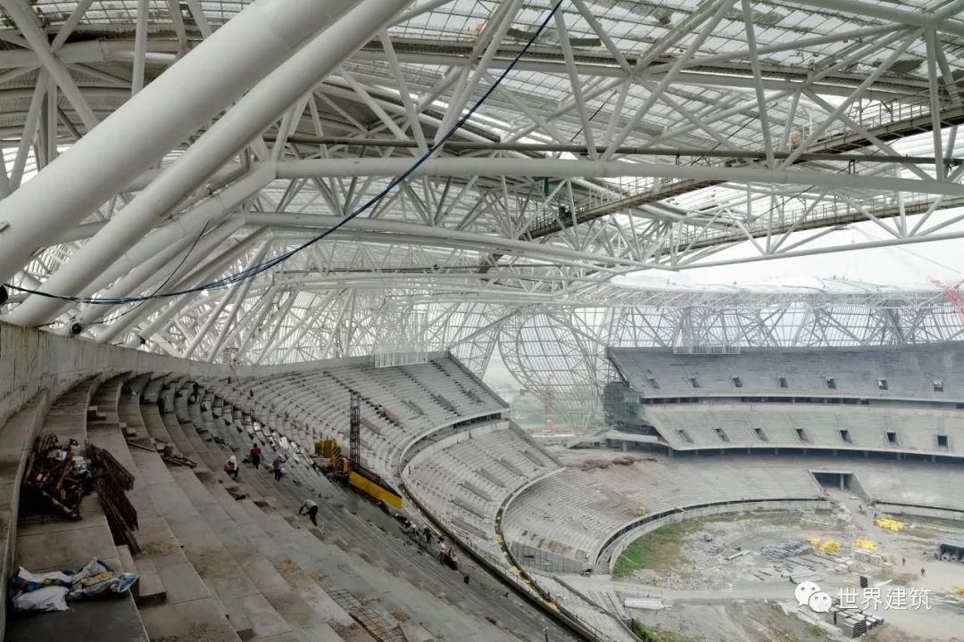 马云退休演讲的8万人会场长什么样？