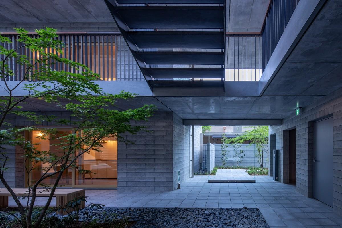 庭院深深，清幽简素之家：朝日集团员工宿舍 KAEDE / Takenaka Corporation