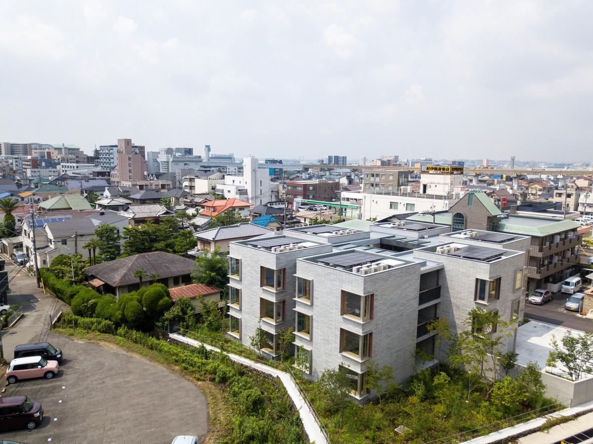 庭院深深，清幽简素之家：朝日集团员工宿舍 KAEDE / Takenaka Corporation