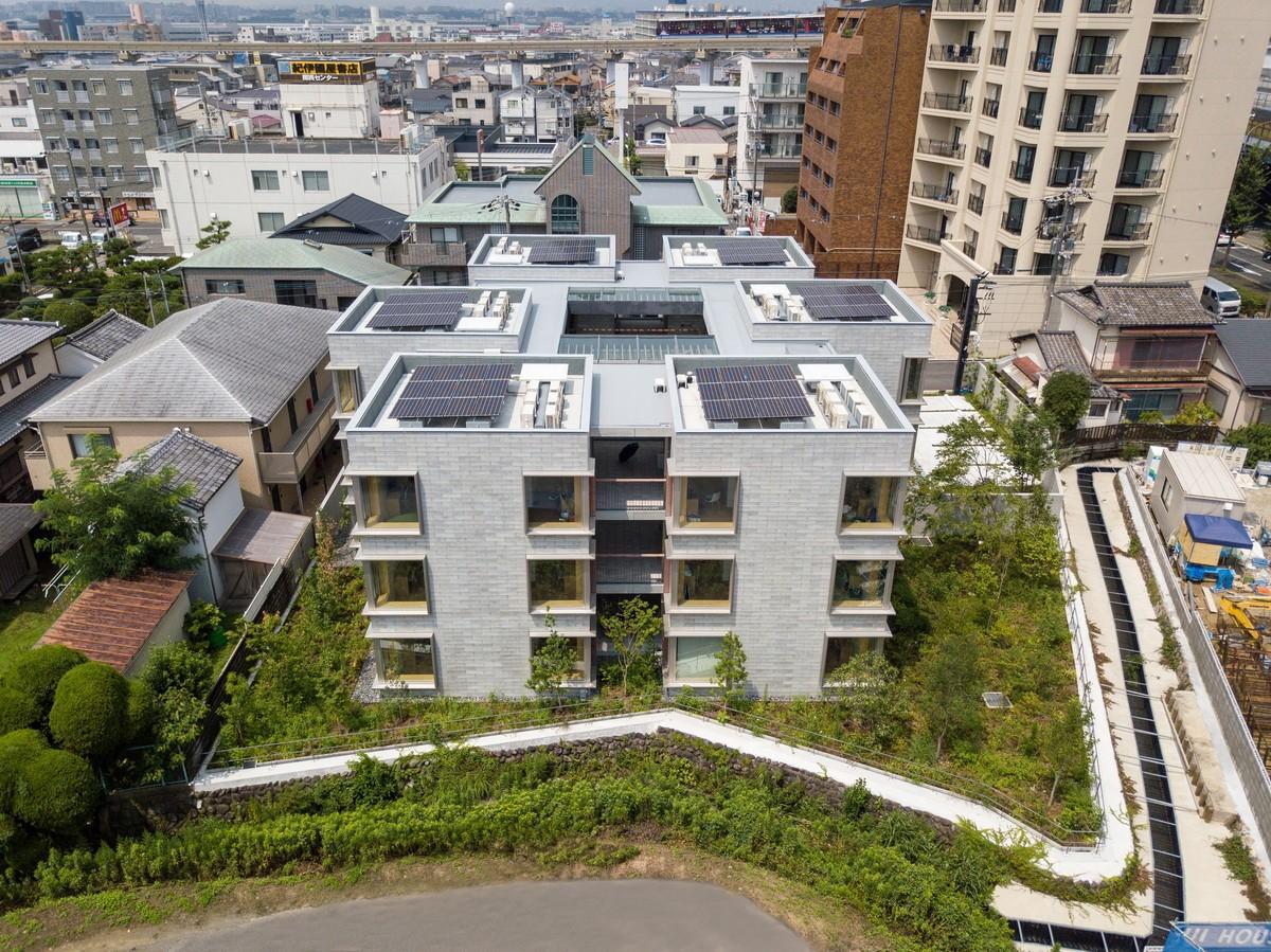 庭院深深，清幽简素之家：朝日集团员工宿舍 KAEDE / Takenaka Corporation