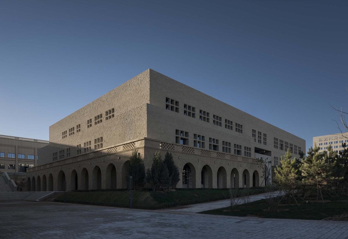 延安大学新校区规划设计 / 清华大学建筑设计研究院
