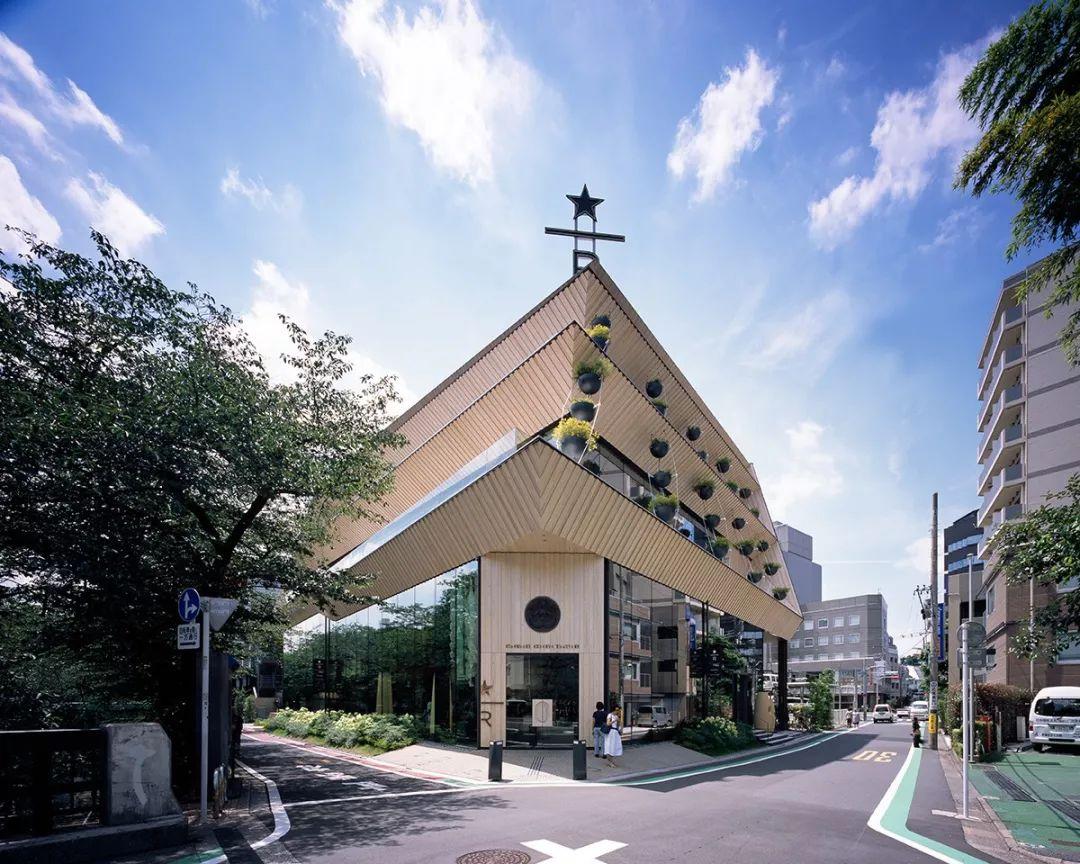 由隈研吾打造的中国最美客运站，喜提世界建筑大奖！网友：这是「茅草屋」吧？