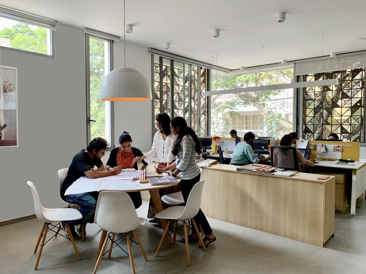 弥漫着清简艺术气息的设计工作室 / Khosla建筑工作室