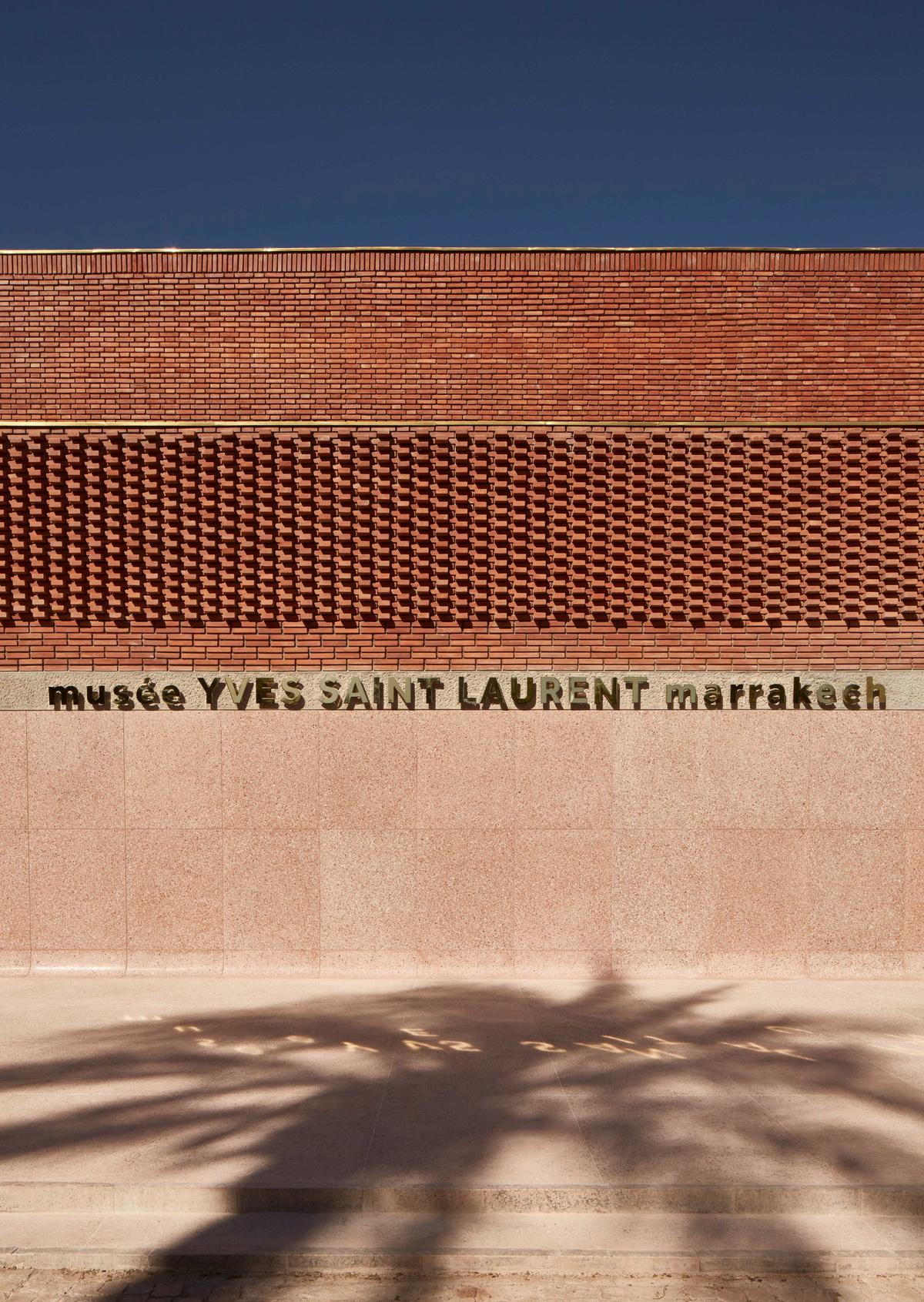 b1.jpg