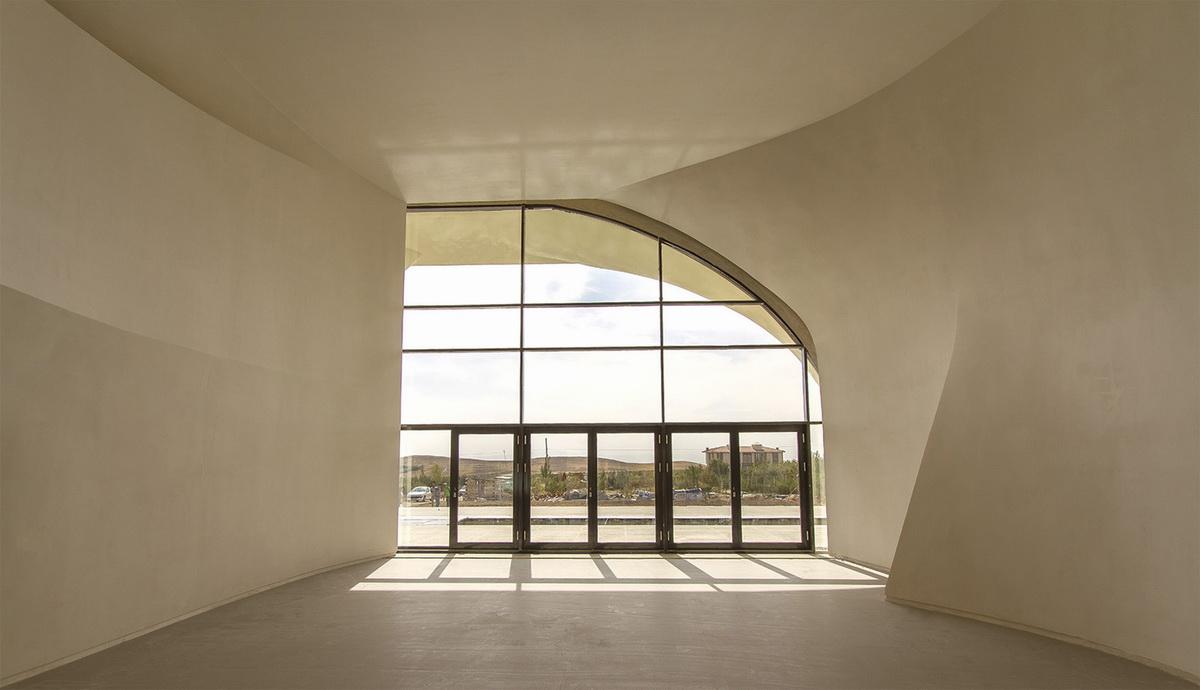 理性之下，飘逸优雅：库萨别墅 / Next Office–Alireza Taghaboni