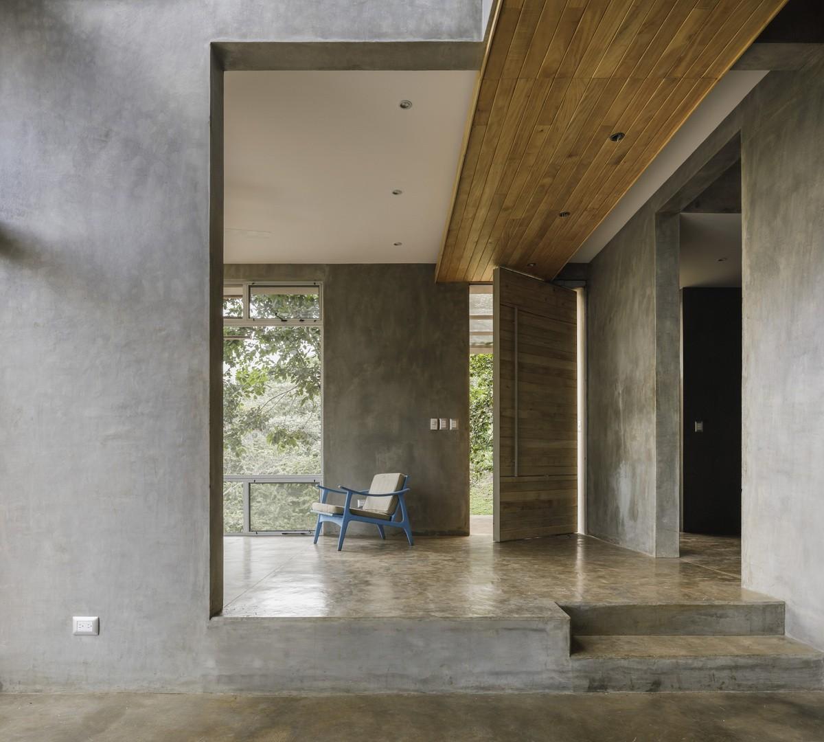 清简自然，与树梢嬉戏的阳台之家 / LSD Architects