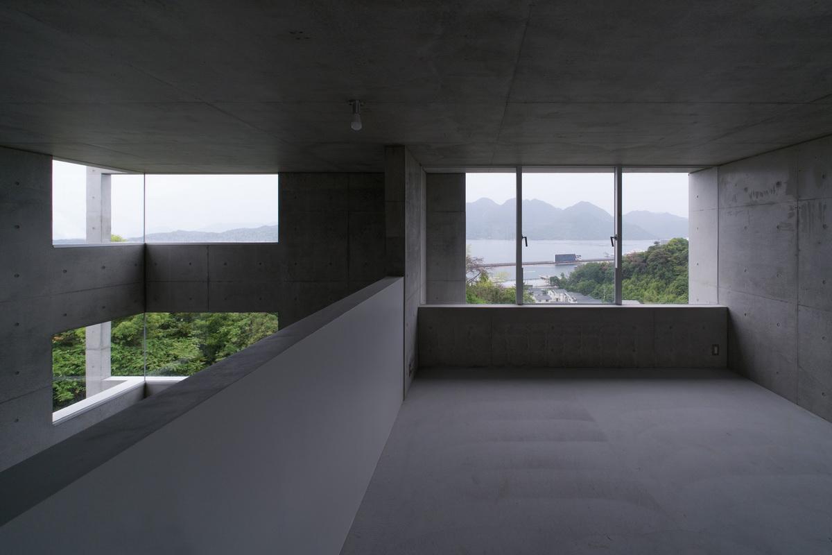 素朴谦逊，眺望濑户内海：日本Ajina住宅 / Kazunori Fujimoto Architect & Associates