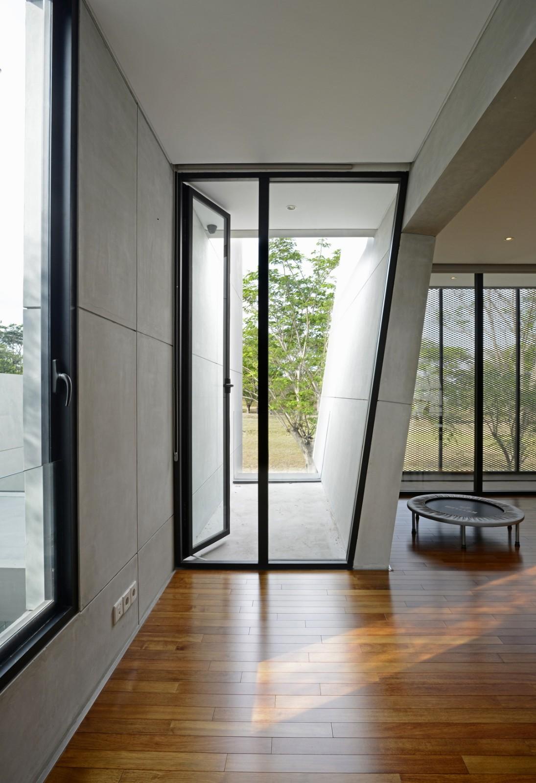 JJ 住宅 / Ivan Priatman Architecture