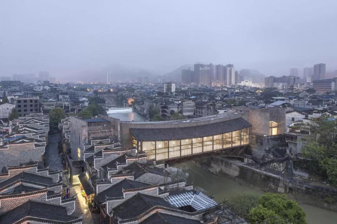 张永和：太聪明的人不适合做建筑