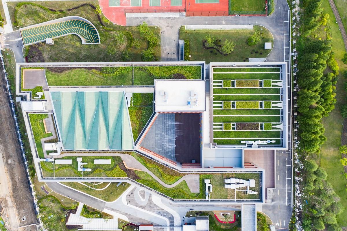 上海托马斯实验学校——一座走班制的人文科技校园 / 同济大学建筑设计研究院