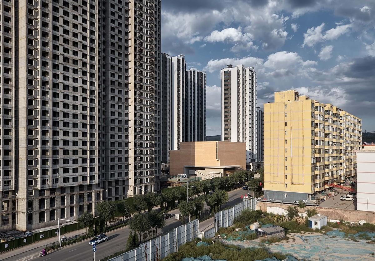 长江美术馆 / 直向建筑