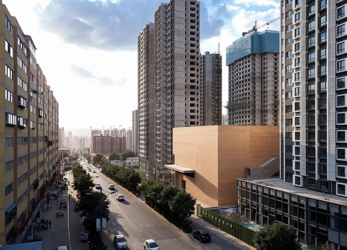 长江美术馆 / 直向建筑