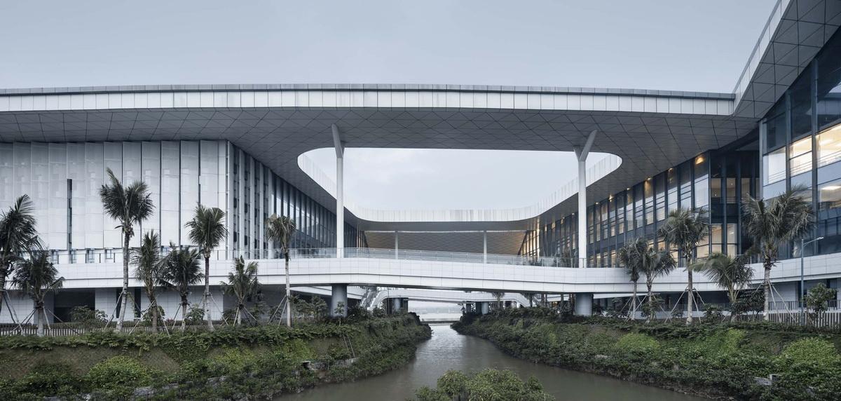 与椰风海韵共从容：中国（海南）南海博物馆 / 华南理工大学建筑设计研究院