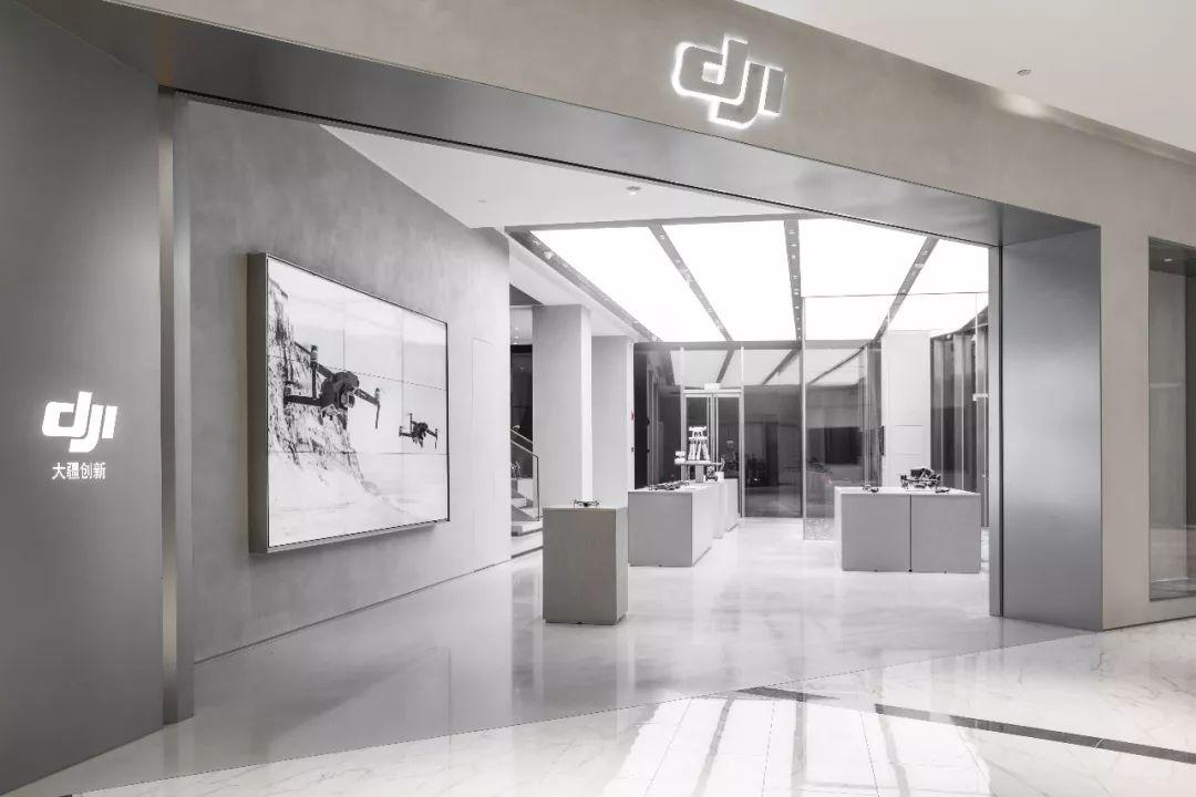 大疆在钱塘江边造了座「美术馆」，收藏的每件展品都堪称艺术