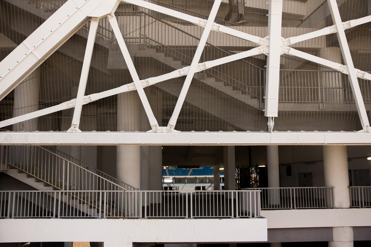 坐落于伏尔加河畔的璀璨钻石——俄罗斯足球体育馆 Volgograd / PI ARENA
