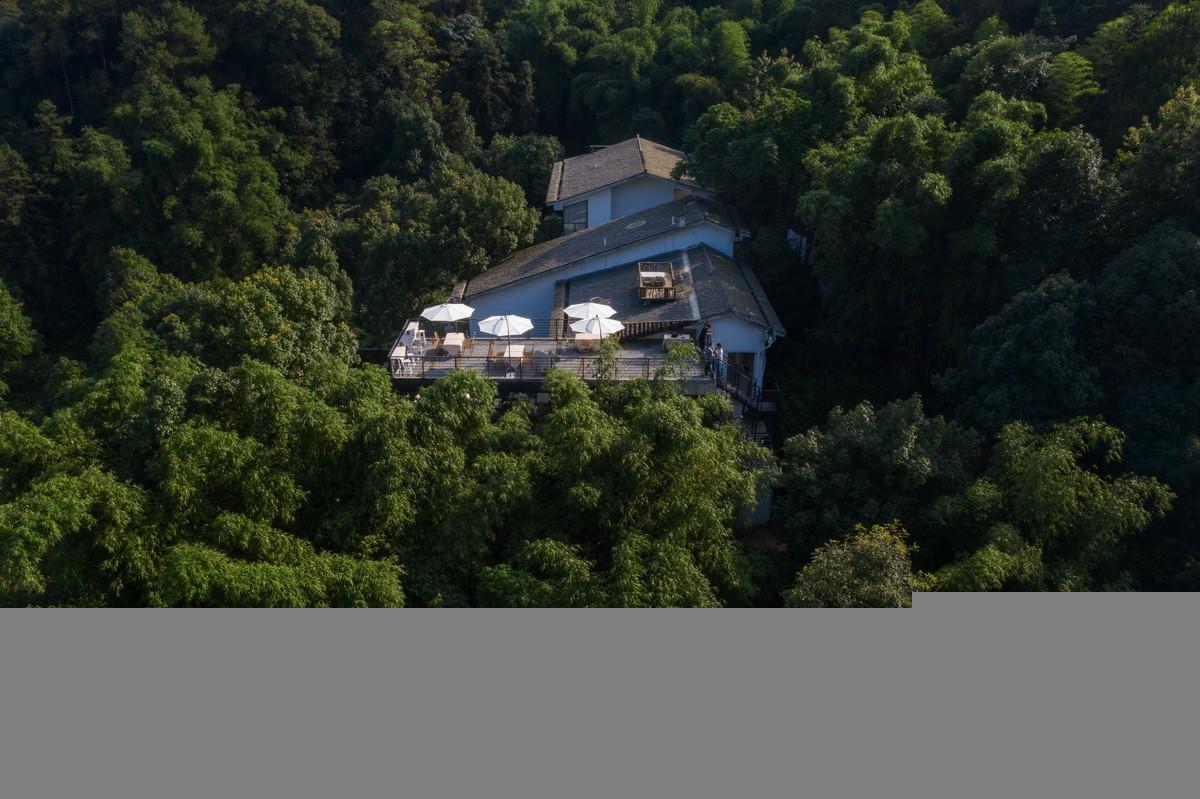虎峰山·寺下山隐民宿 / 悦集建筑设计事务所