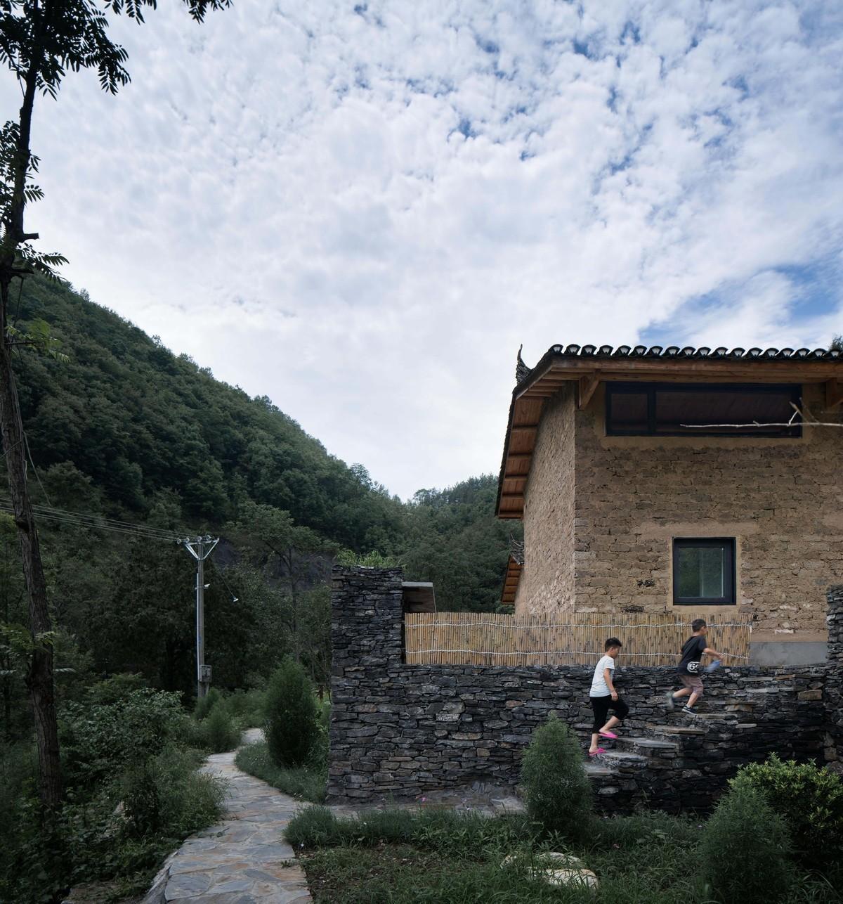 太行村公共生活空间 / 中国乡建院适用建筑工作室