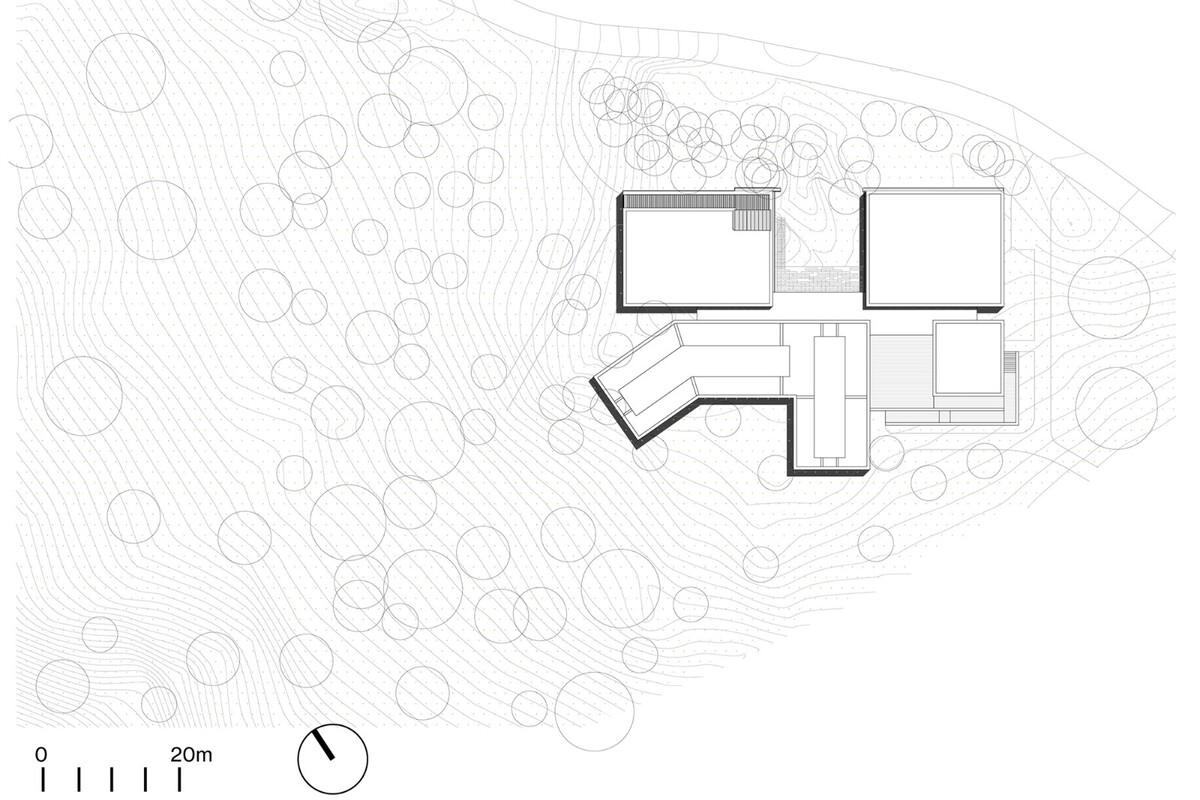 温暖的肌理质感——泥土般朴实的巴西美术馆 / Arquitetos Associados