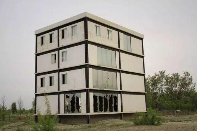 就算是顶级的艺术家，也不能跨界搞建筑
