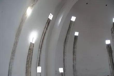 就算是顶级的艺术家，也不能跨界搞建筑