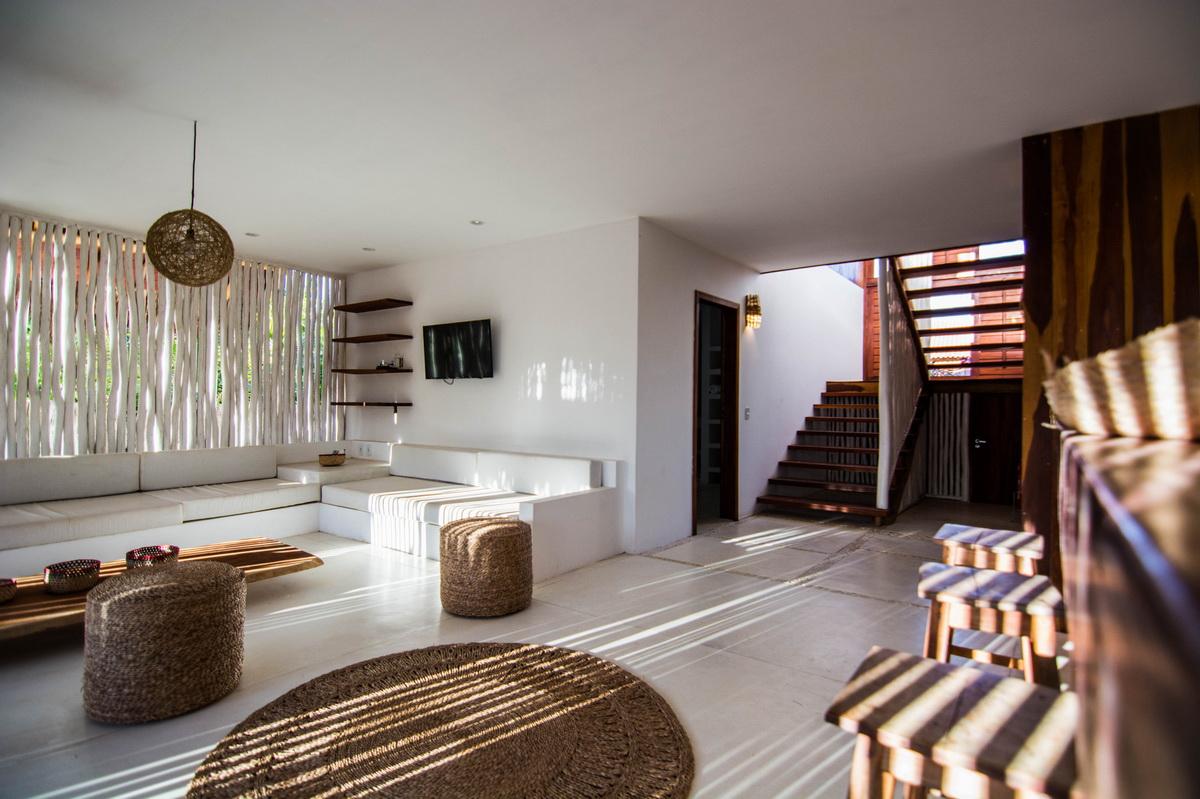朴拙而精致——巴西 Nomades 住宅 / Mareines Arquitetura