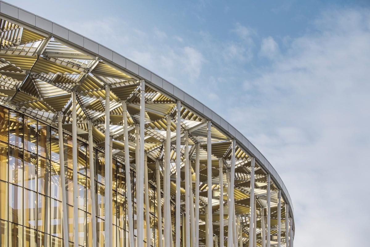 “竹林”漫步：无锡太湖剧院 / SCA | Steven Chilton Architects
