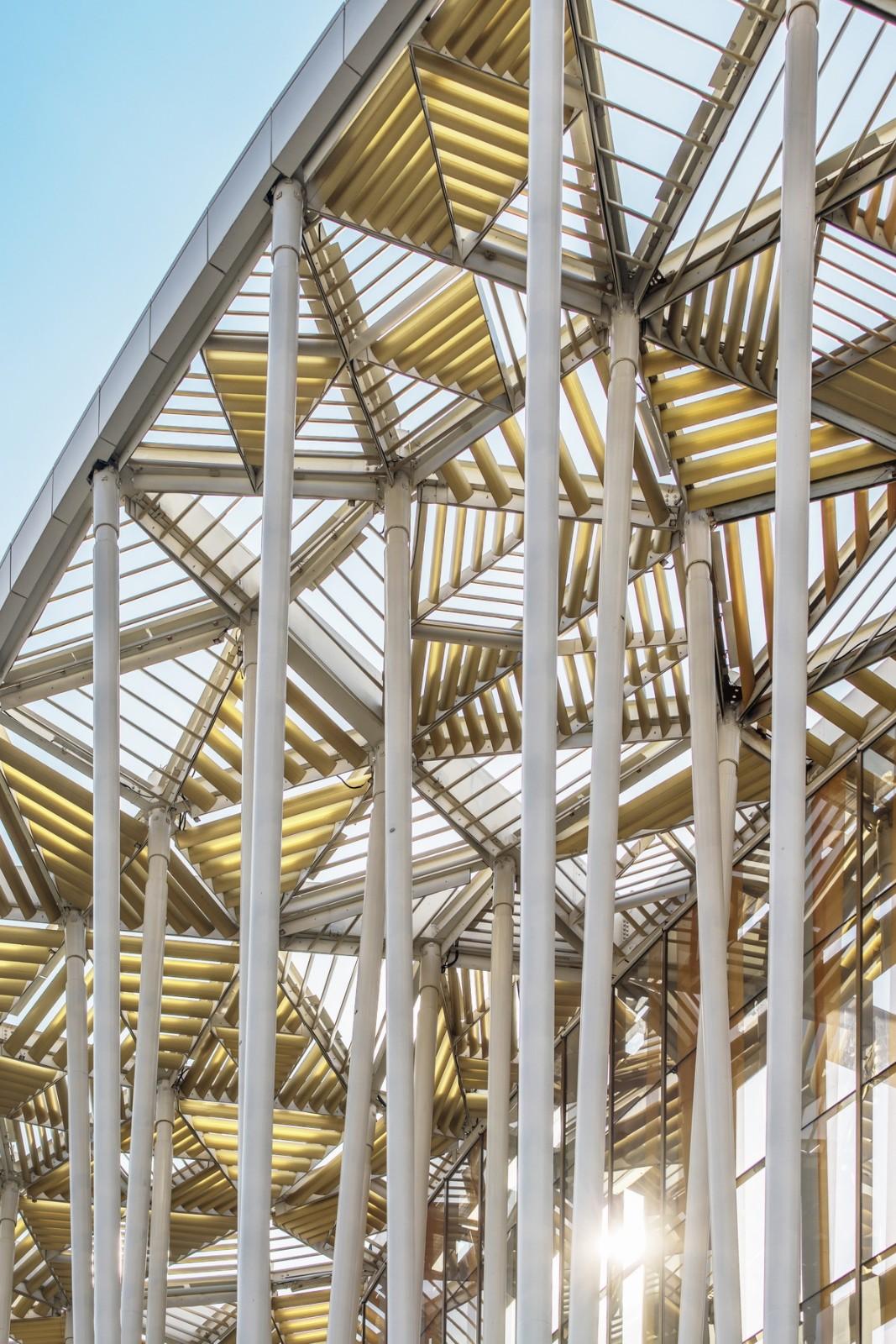 “竹林”漫步：无锡太湖剧院 / SCA | Steven Chilton Architects